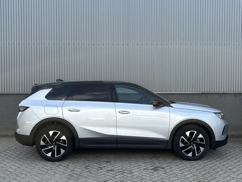 Opel Grandland 1.2 Turbo Hybrid GS uit 2025, foto 4