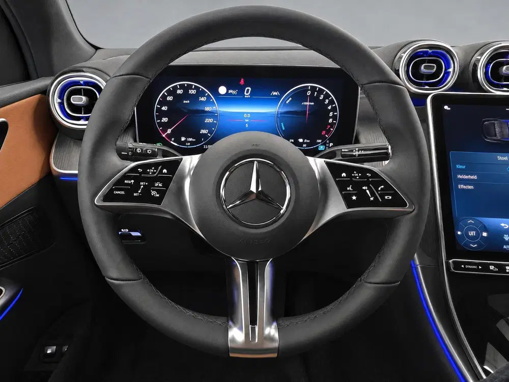 Mercedes-Benz GLC 300e 4MATIC Business Solution Luxur uit 2026, foto 8