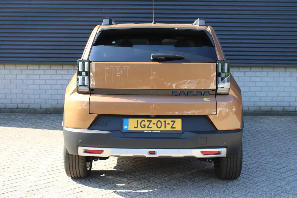 Fiat Grande Panda La Prima 11 kW 44 kWh Navigatie uit 2025, foto 6