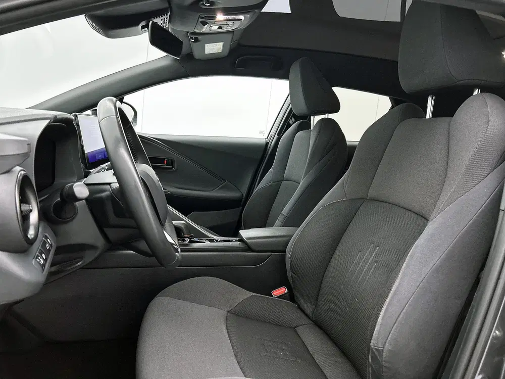 Toyota C-HR 1.8 Hybrid 140 First Edition uit 2024, foto 8