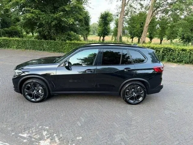 BMW X5 xDRIVE45e High Executive Sport uit 2020, foto 3