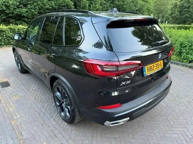 BMW X5 xDRIVE45e High Executive Sport uit 2020, foto 4