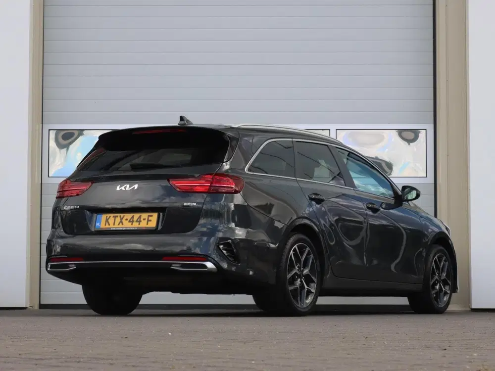 Kia Ceed 1.6 GDI PHEV 140PK DynamicPlusLine uit 2022, foto 2