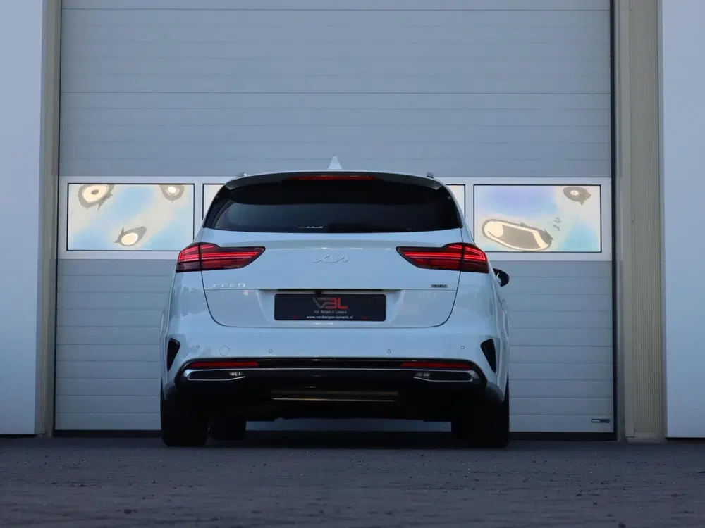 Kia Ceed 1.6GDI PHEV 140PK DynamicPlusLine uit 2023, foto 9