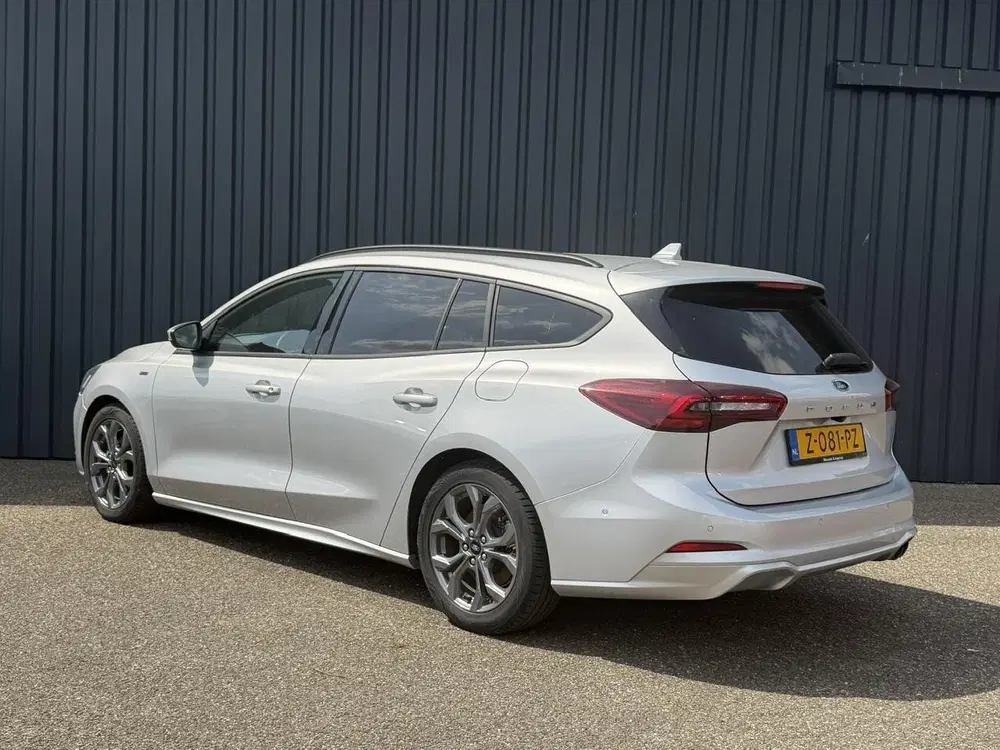 Ford Focus 1.0 EcoBoost Hybrid ST Line uit 2024, foto 5