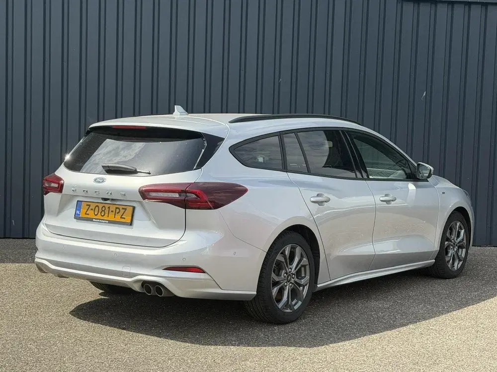 Ford Focus 1.0 EcoBoost Hybrid ST Line uit 2024, foto 6