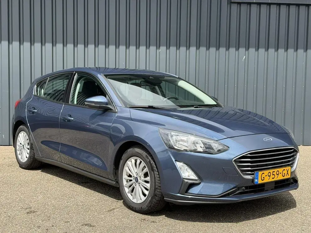 Ford Focus 1.0 EcoBoost Titanium Business uit 2019, foto 2