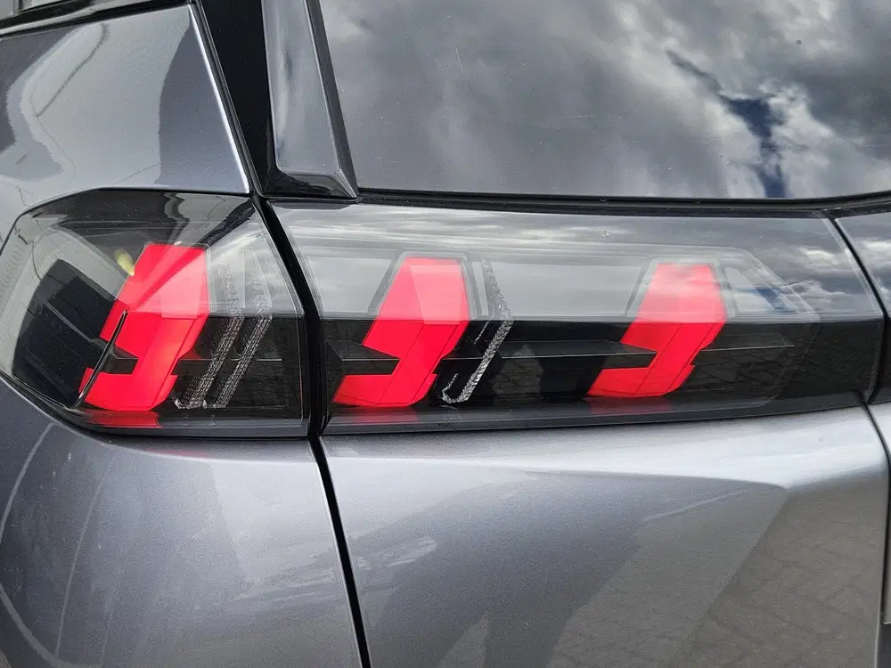 Peugeot 2008 1.2 PureTech GT-Line uit 2021, foto 15