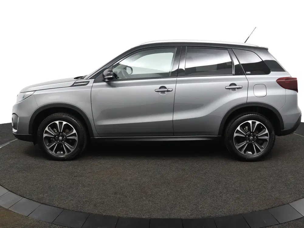Suzuki Vitara 1.4 Boosterjet Style Smart Hybrid uit 2022, foto 3