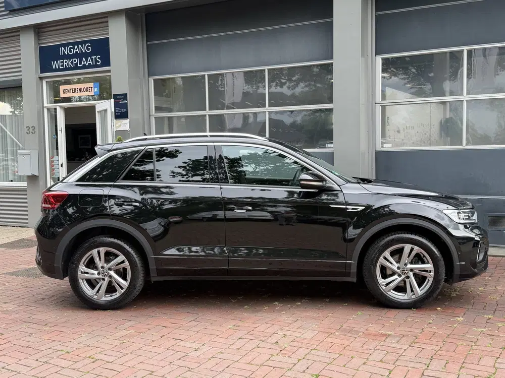 Volkswagen T-Roc 1.5 TSI R-Line Edition Edition uit 2025, foto 4