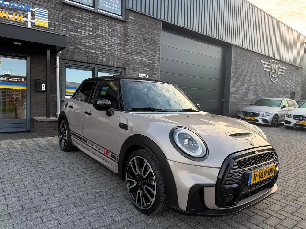 Mini Cooper S 2.0 Cooper S Rockingham GT Edition uit 2022, foto 3