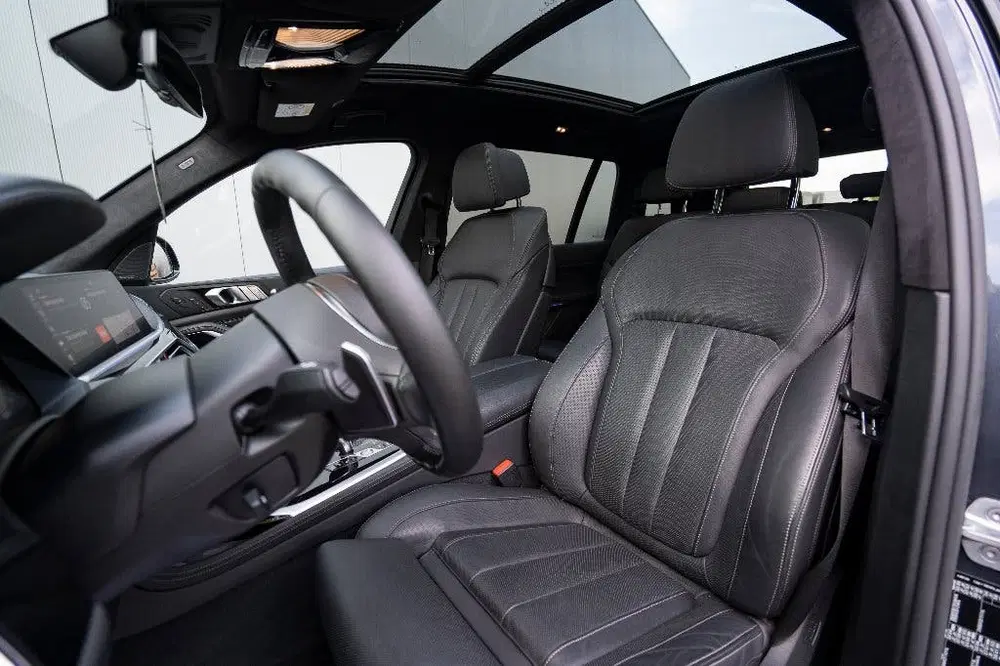 BMW X7 xDrive40i M Sport uit 2019, foto 11