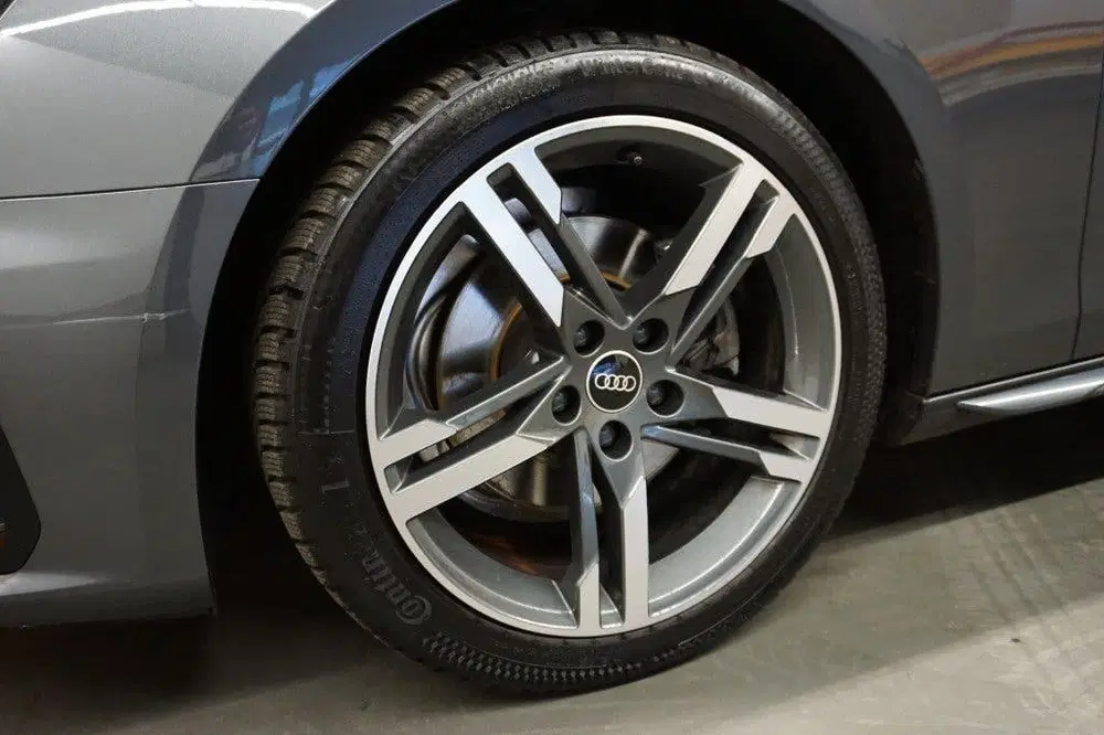 Audi A4 35 TFSI S EDITION Panoramadak Apple Carpla uit 2023, foto 4