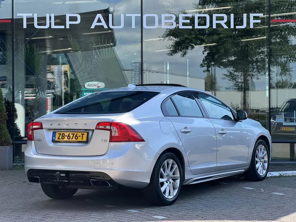 Volvo S60 1.5 T2 Polar+ Dynamic Airco Cruise Dak Led uit 2019, foto 15