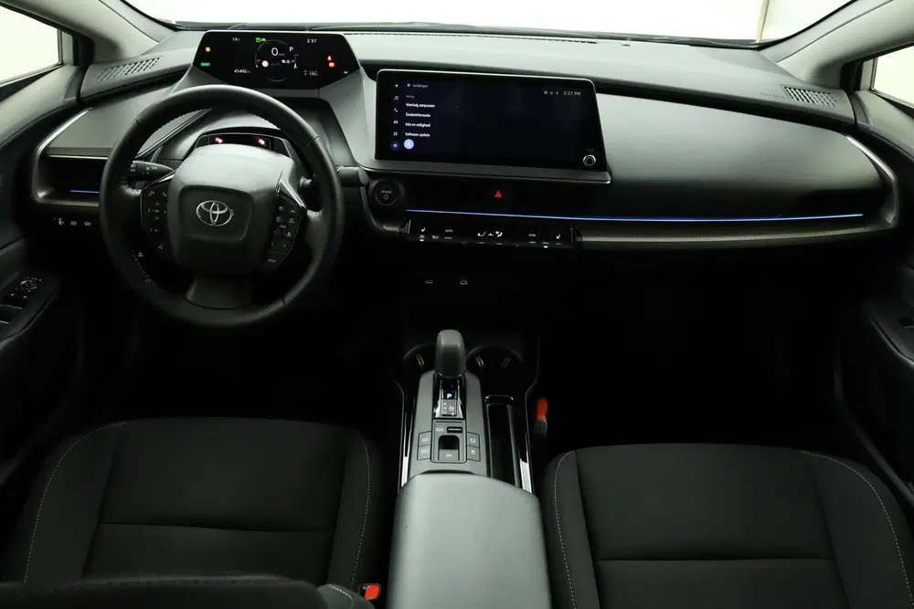 Toyota Prius 2.0 Plug-in Dynamic uit 2024, foto 11