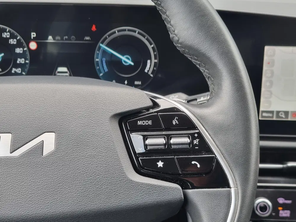Kia Niro DynamicLine 64.8 kWh SOH 96% uit 2023, foto 14