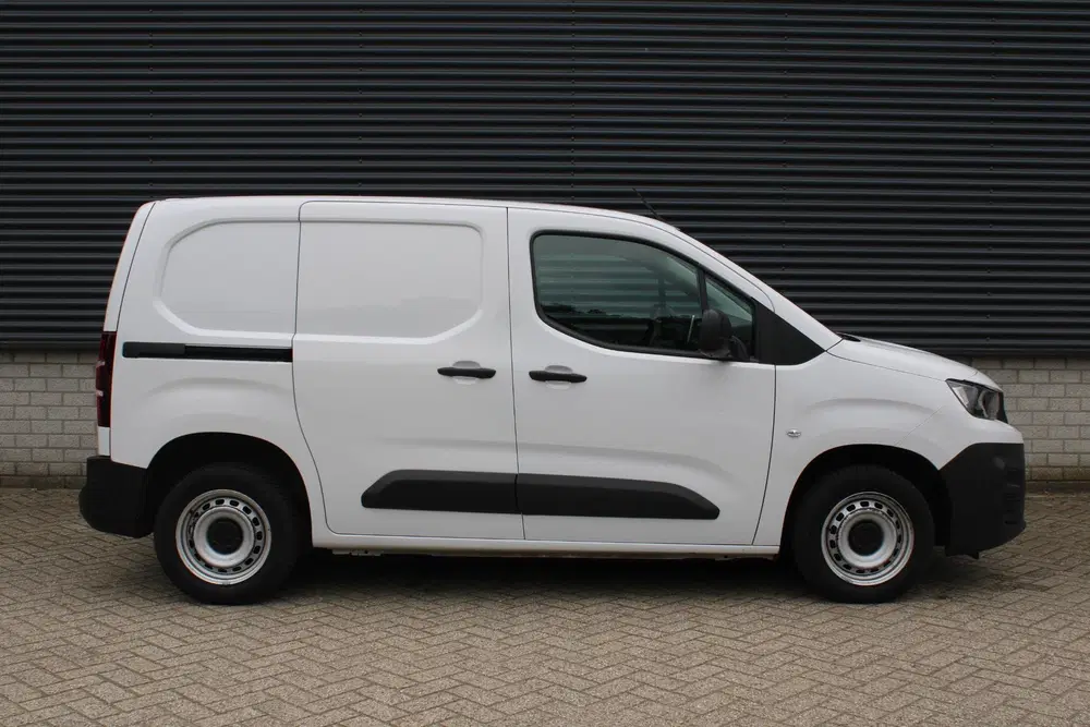 Peugeot Partner 1.5 BlueHDi 100 S&S L1 uit 2023, foto 9
