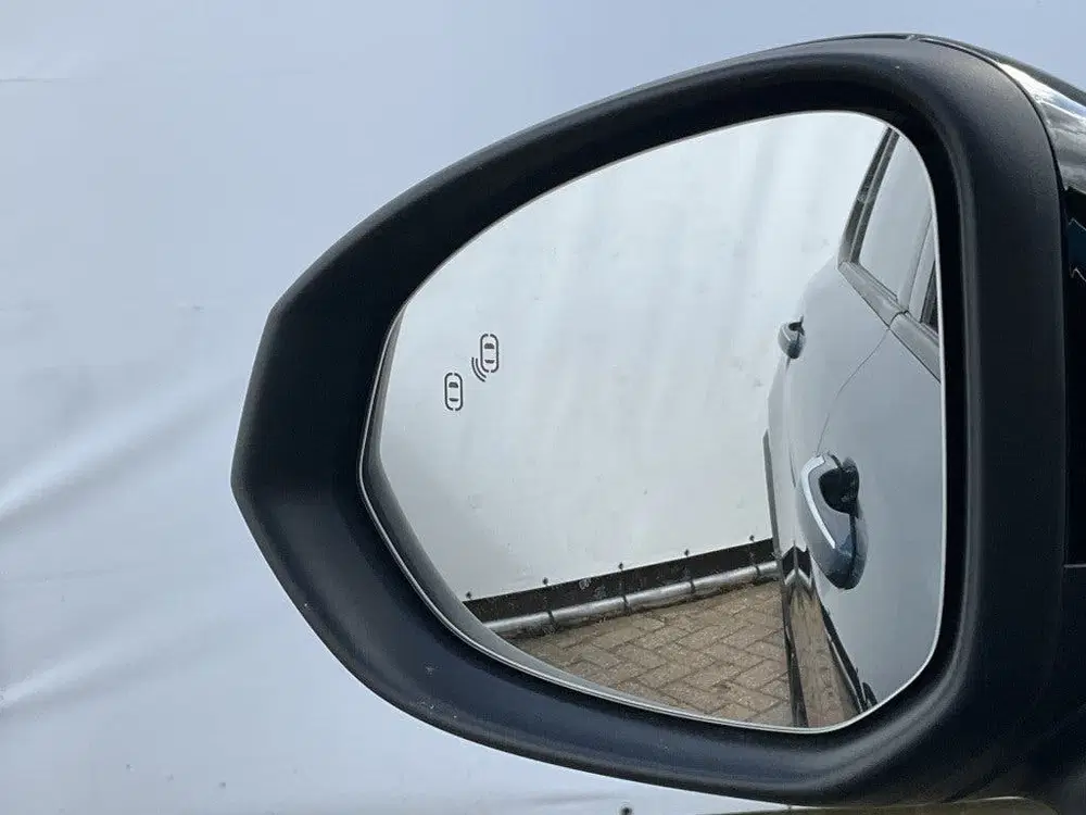 Lynk & Co 01 1.5 PHEV 262PK Adapt.Cruise 360° Cam Carpl uit 2022, foto 11