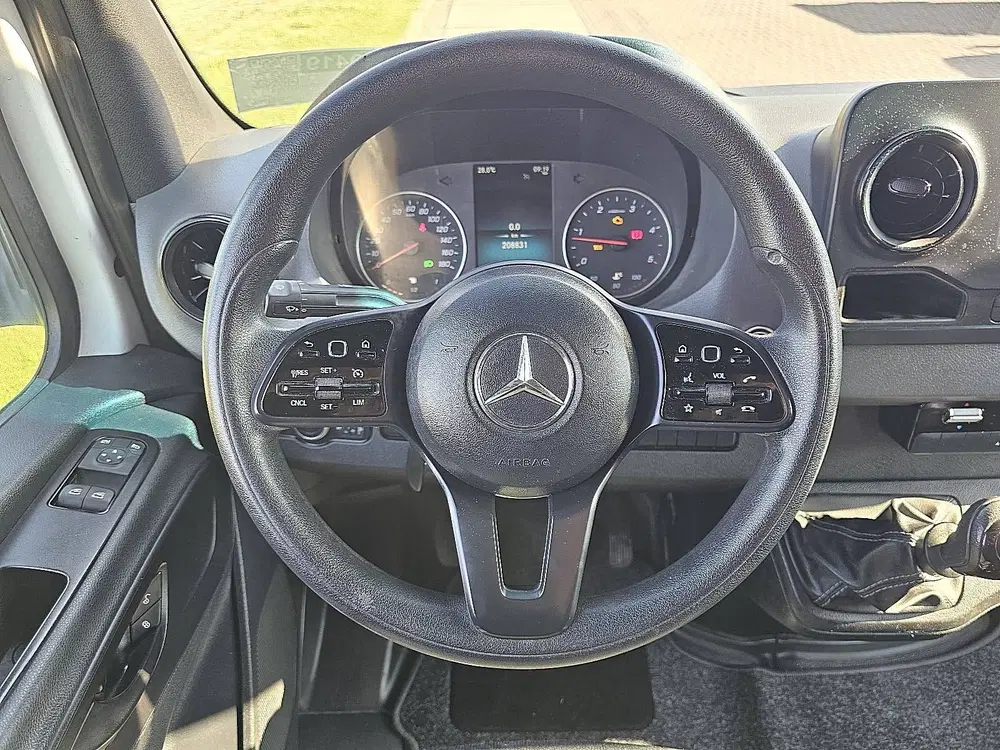 Mercedes-Benz Sprinter 516 ac carplay euro6 uit 2019, foto 11
