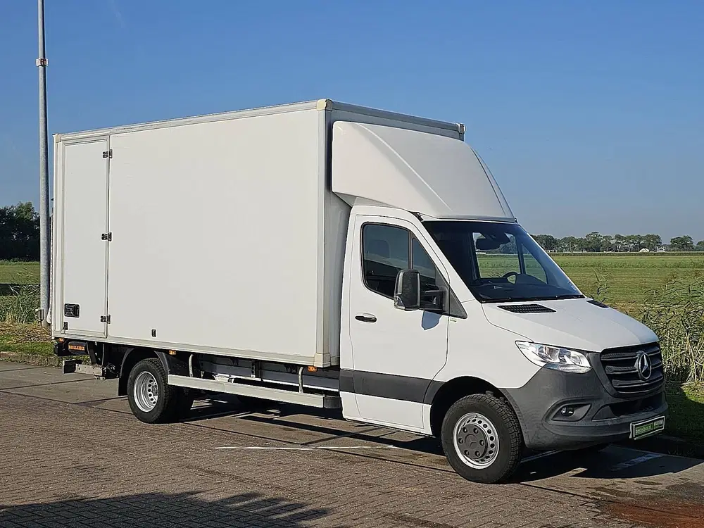 Mercedes-Benz Sprinter 516 ac carplay euro6 uit 2019, foto 5