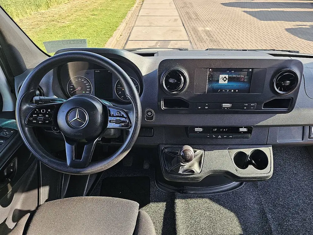 Mercedes-Benz Sprinter 516 ac carplay euro6 uit 2019, foto 8
