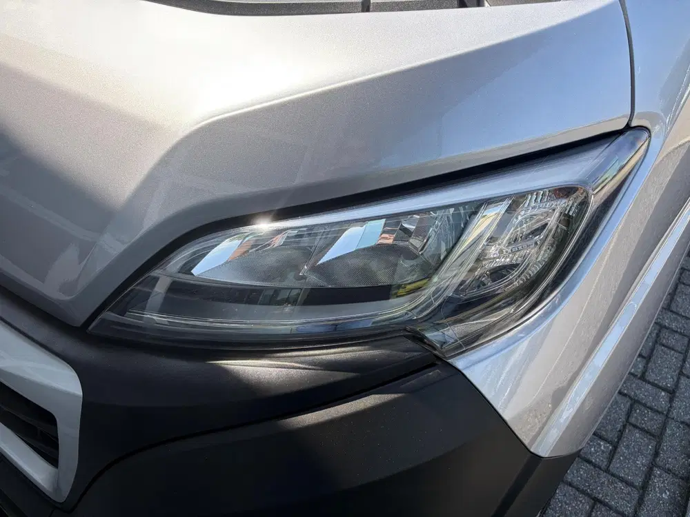 Peugeot Boxer 330 2.2 BlueHDi 140 L2H2 Premium uit 2021, foto 12