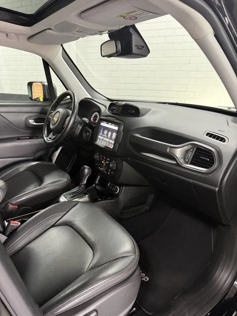 Jeep Renegade 1.3T Freedom uit 2019, foto 10