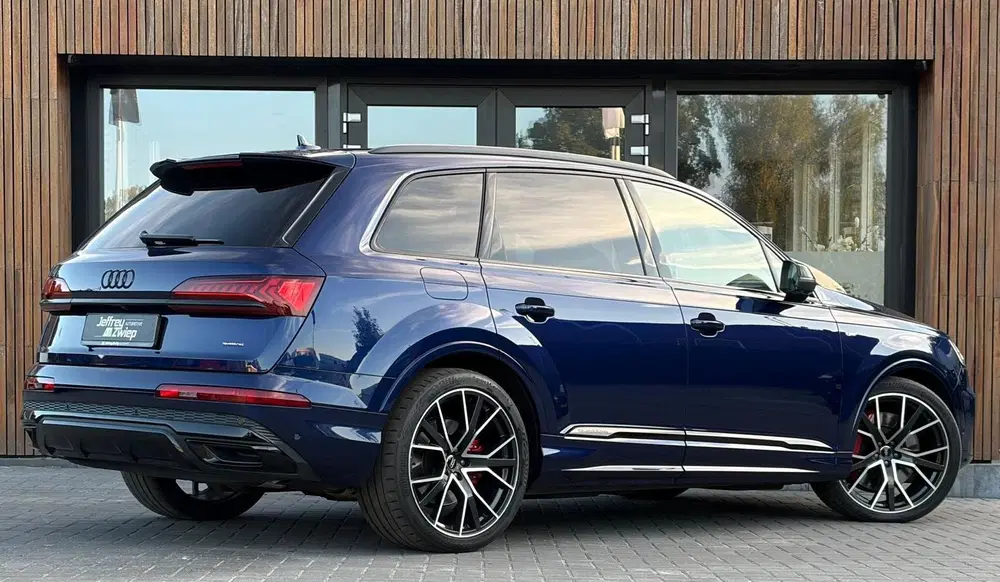 Audi Q7 60 TFSI e quattro Competition Bom vol uit 2021, foto 3