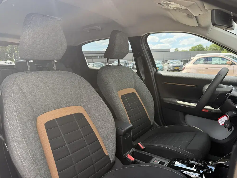 Citroën C3 Aircross Citroen C3 Aircross 1.2 Hybrid 145pk Plus uit 2025, foto 6