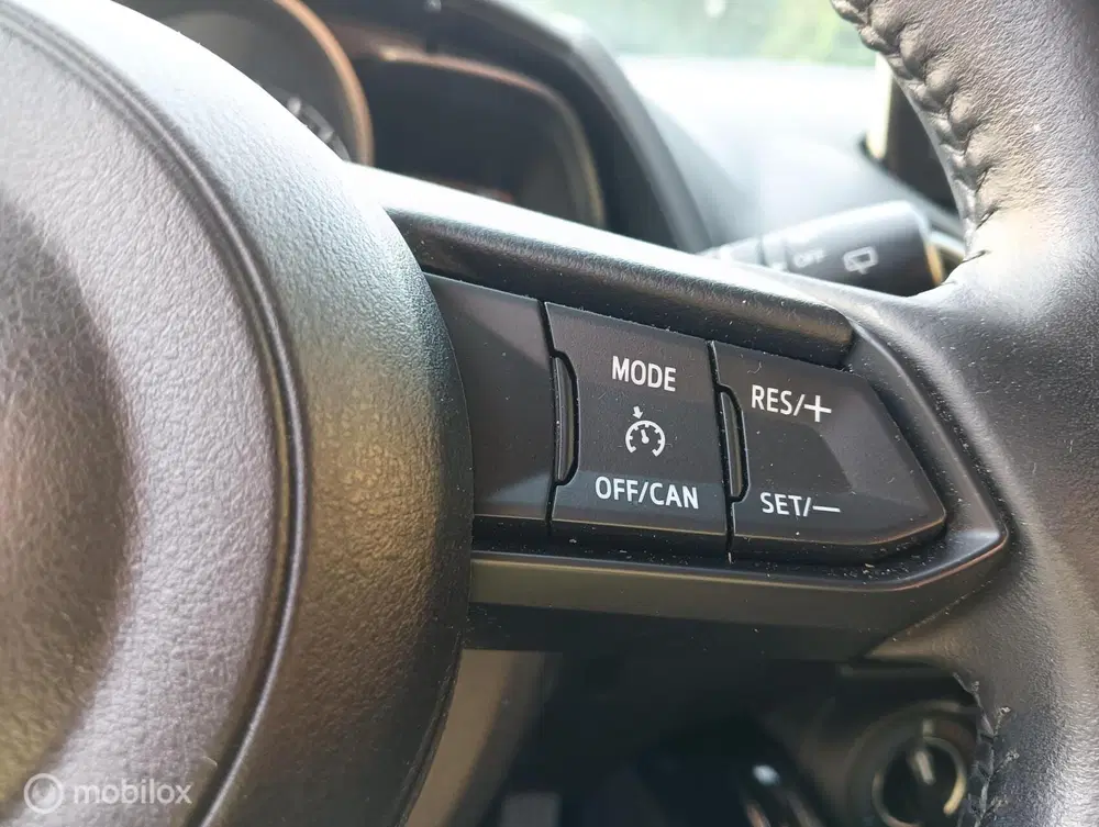 Mazda 2 1.5 Skyactiv-G automaat stoelverwarming uit 2021, foto 13
