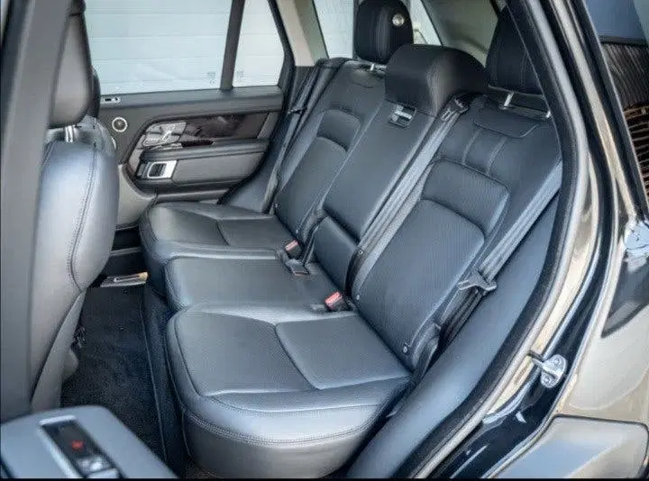 Land Rover Range Rover P400 BLACKPACK uit 2020, foto 12