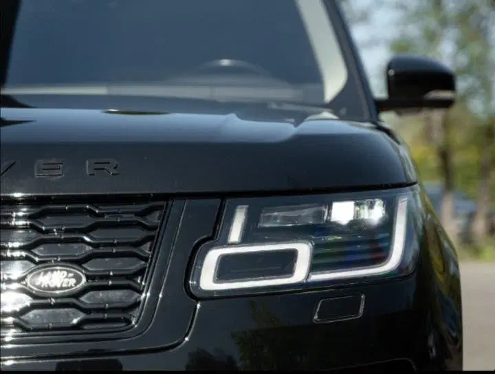 Land Rover Range Rover P400 BLACKPACK uit 2020, foto 14