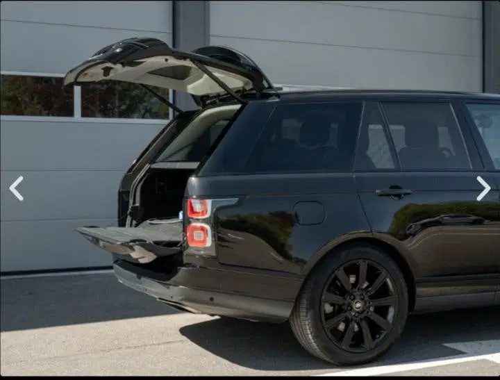 Land Rover Range Rover P400 BLACKPACK uit 2020, foto 9