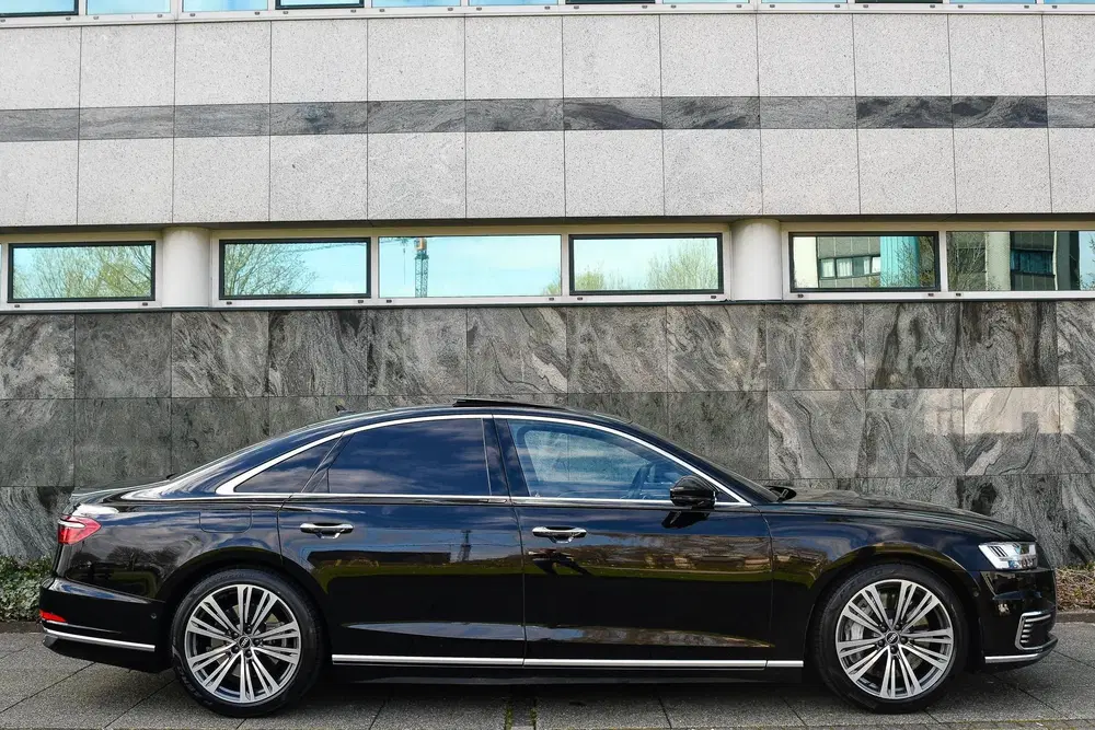 Audi A8 60 TFSI e quattro Pro Line Plus uit 2021, foto 4