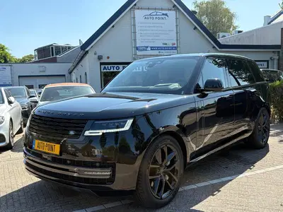Land Rover Range Rover 3.0 P460E LANG uit 2026