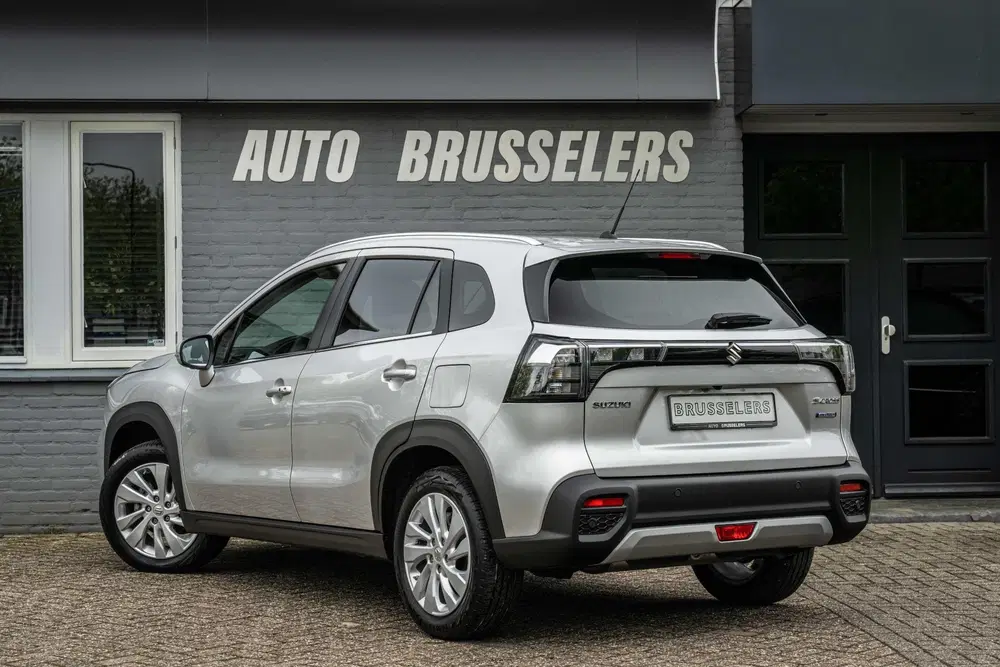 Suzuki S-Cross 1.4 Boosterjet Select Smart Hybrid Nieuwst uit 2024, foto 2