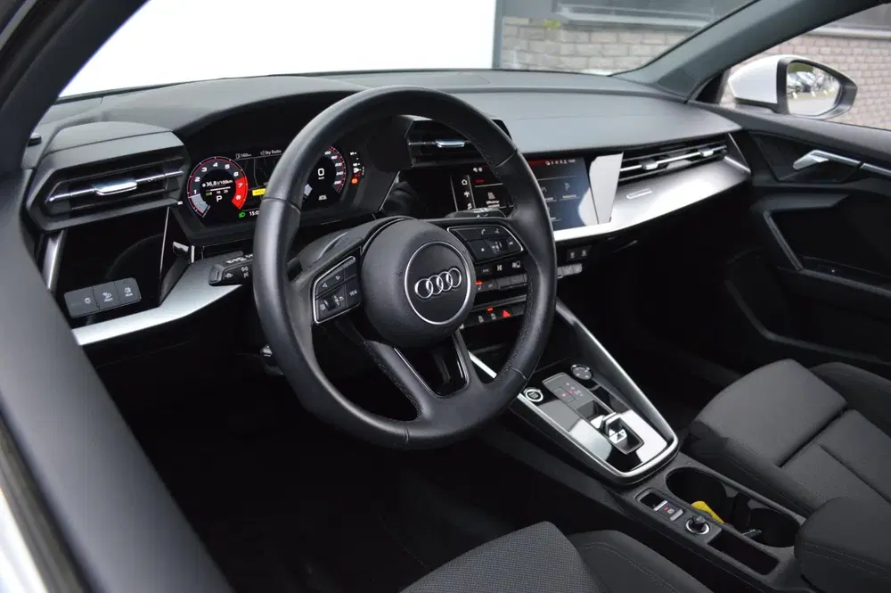 Audi A3 150PK uit 2022, foto 3