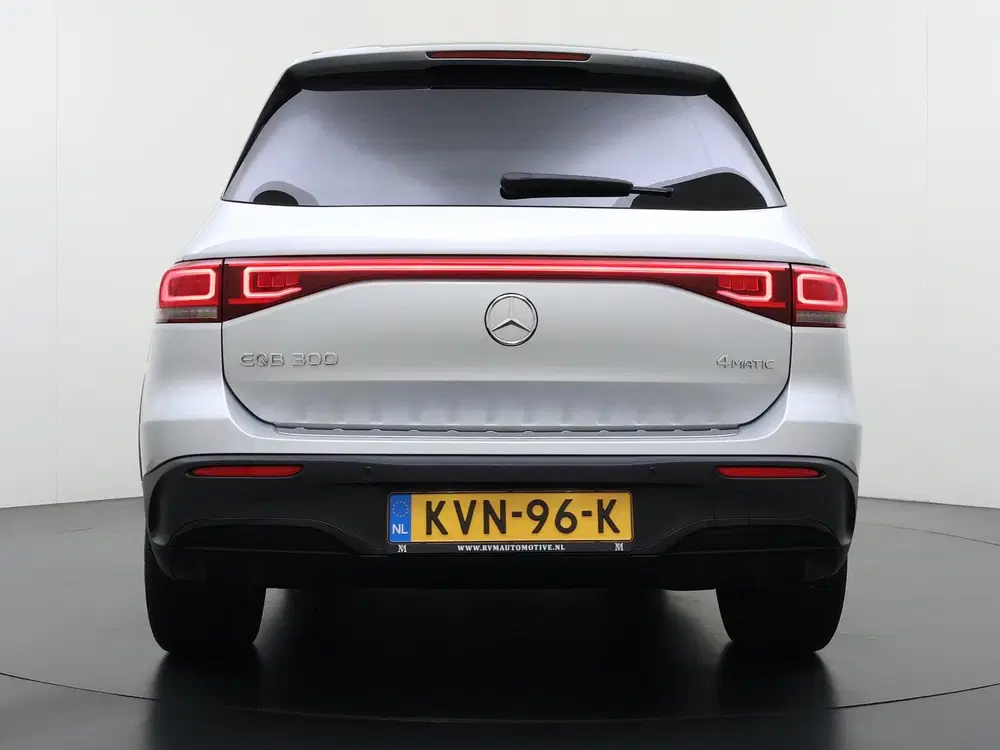 Mercedes-Benz EQB 300 4MATIC AMG Line 7p. 67 kWh SOH 98% uit 2023, foto 7
