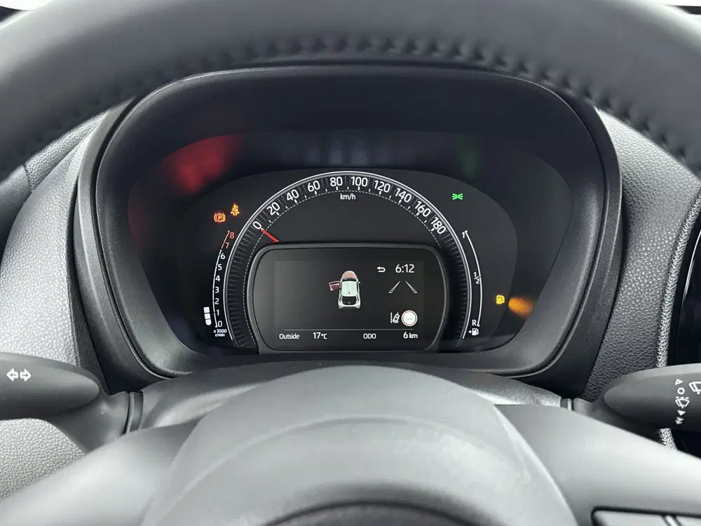 Toyota Aygo X 1.0 VVT-i MT Play *DEMO* uit 2024, foto 6
