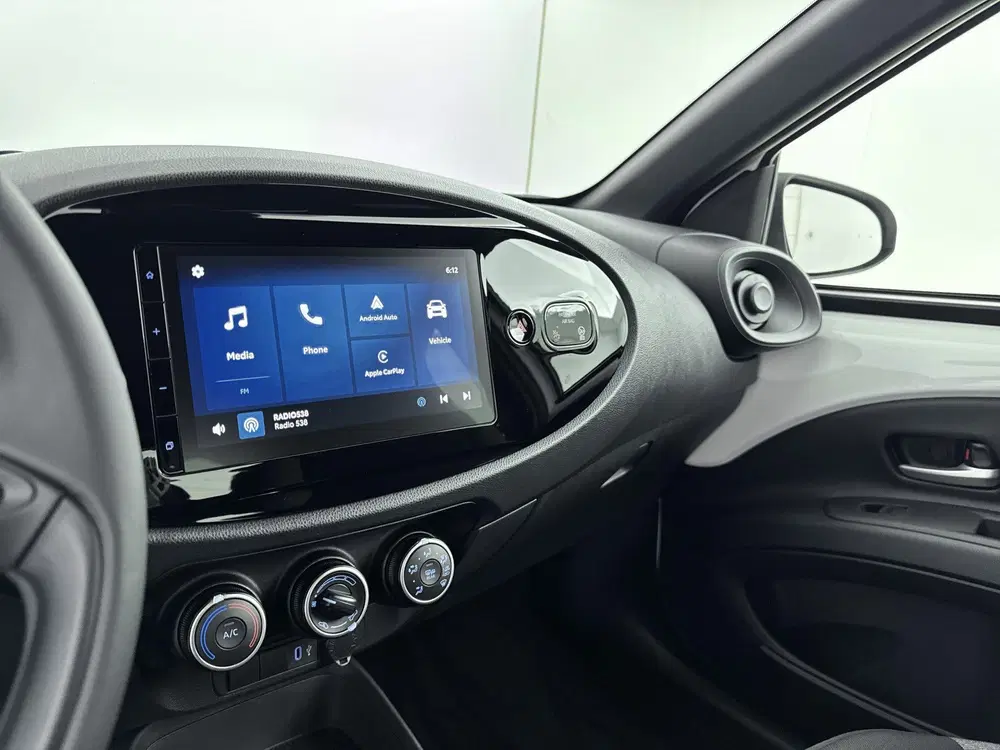 Toyota Aygo X 1.0 VVT-i MT Play *DEMO* uit 2024, foto 7