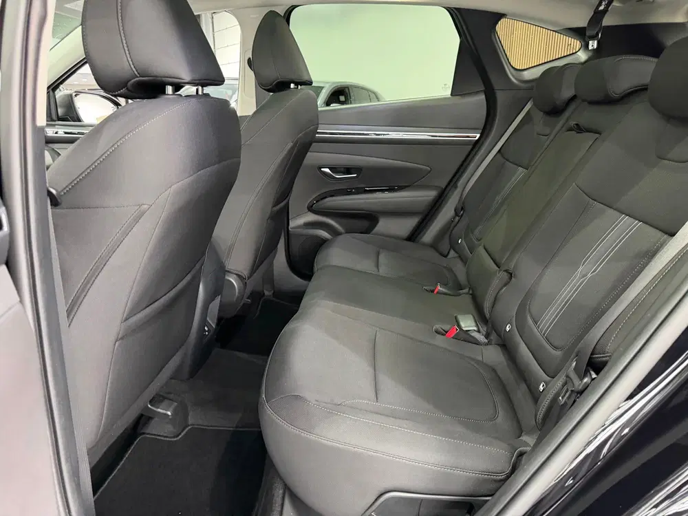 Hyundai TUCSON 1.6 T-GDI MHEV Comfort Smart uit 2023, foto 12