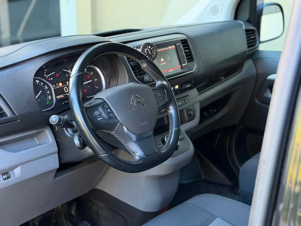 Citroën Jumpy Citroen Jumpy 2.0 BlueHDI uit 2019, foto 3