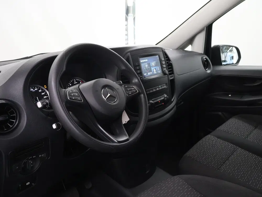 Mercedes-Benz Vito 114 CDI L2 uit 2024, foto 7