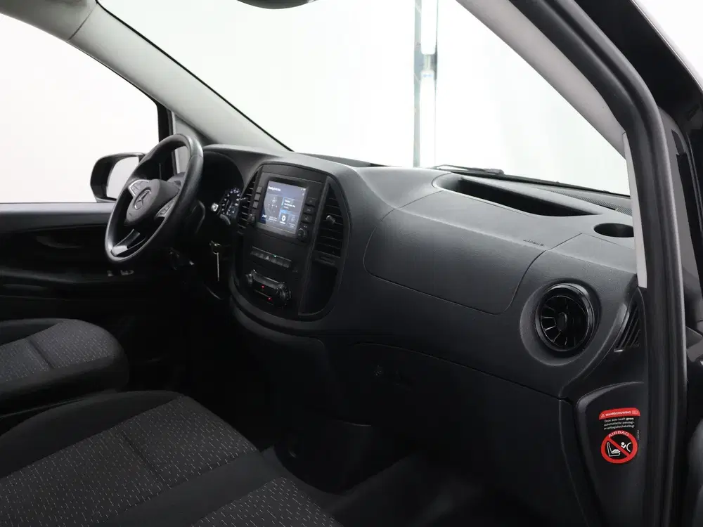 Mercedes-Benz Vito 114 CDI L2 uit 2024, foto 8