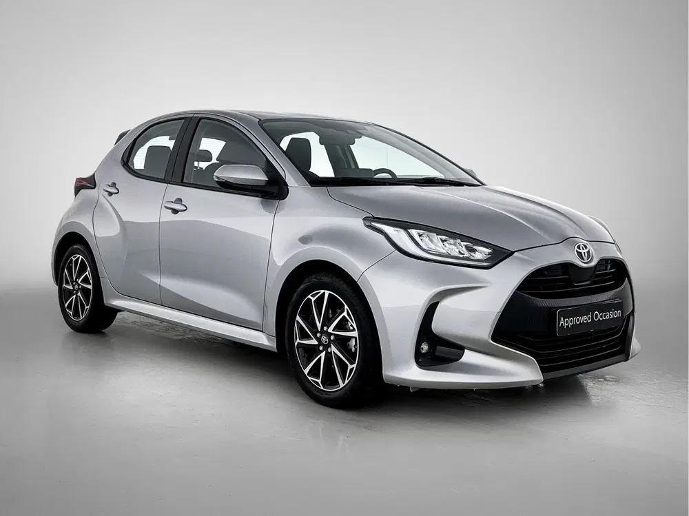 Toyota Yaris 1.5 Hybrid 115 First Edition uit 2022, foto 15