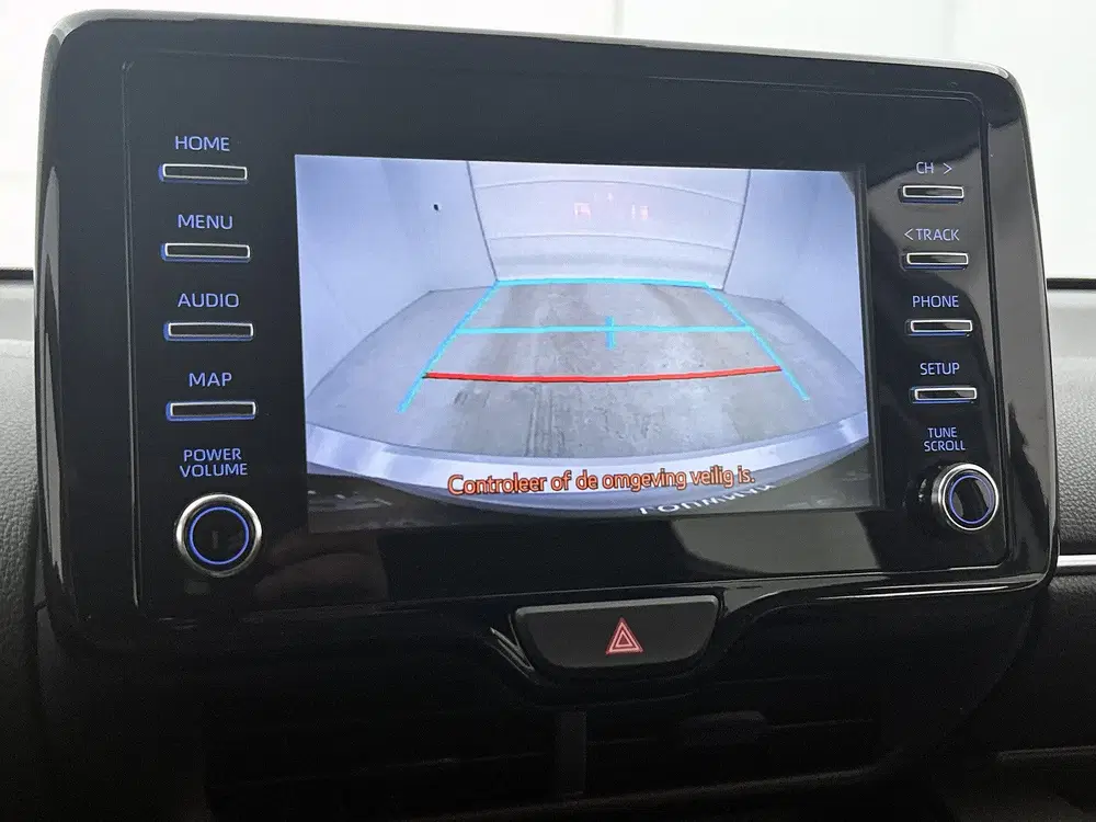 Toyota Yaris 1.5 Hybrid 115 First Edition uit 2022, foto 8