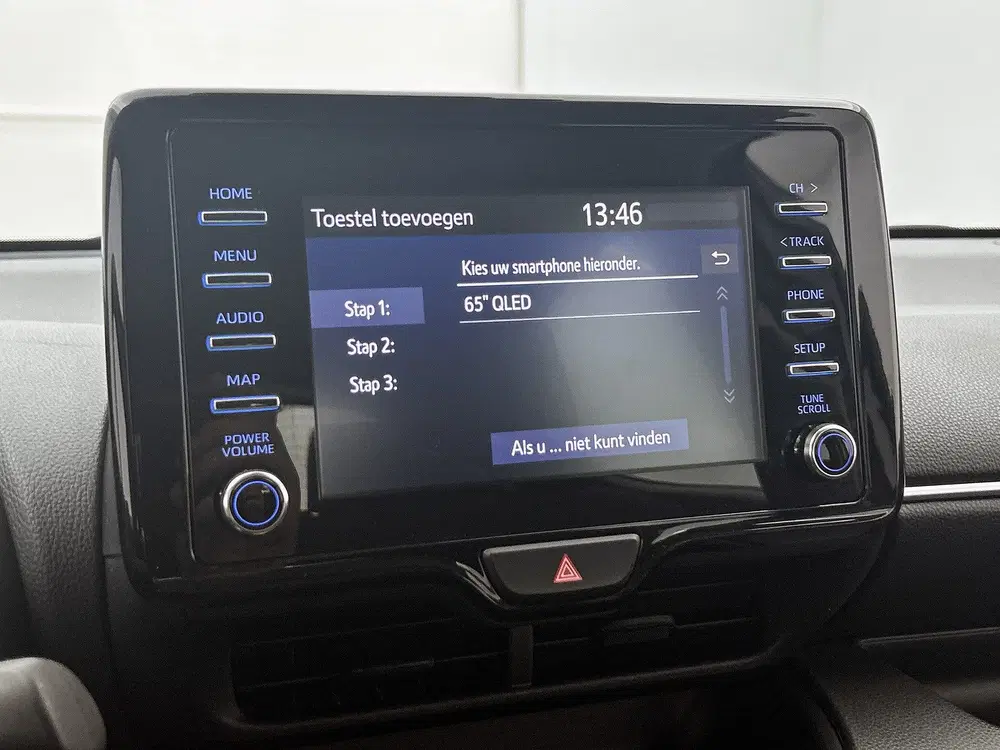 Toyota Yaris 1.5 Hybrid 115 First Edition uit 2022, foto 9