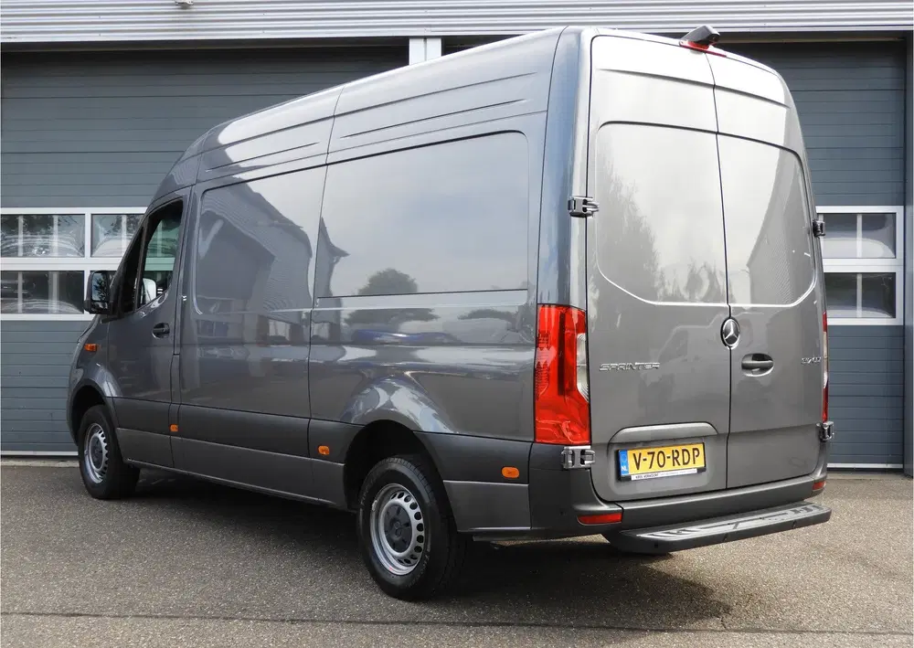Mercedes-Benz Sprinter 317 1.9 CDI L2H2 RWD AUT uit 2024, foto 7