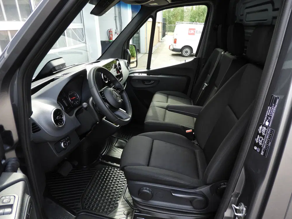 Mercedes-Benz Sprinter 317 1.9 CDI L2H2 RWD AUT uit 2024, foto 8