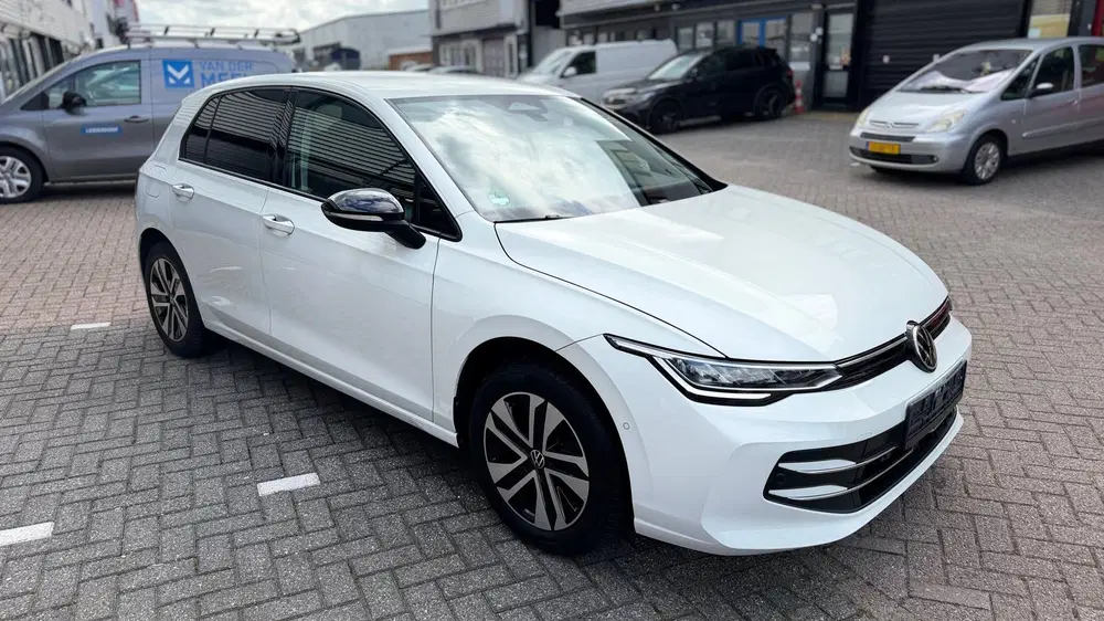Volkswagen Golf 1.5 eHybrid Life Edition Automaat.Stuurver uit 2025, foto 4